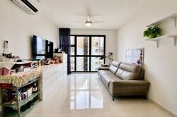 Prive (D19), Condominium #575288511